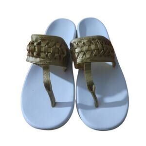 Nike Bella Kai Womens Gold Tone Leather Flip Flop Foam Footbed Sandals Size 10